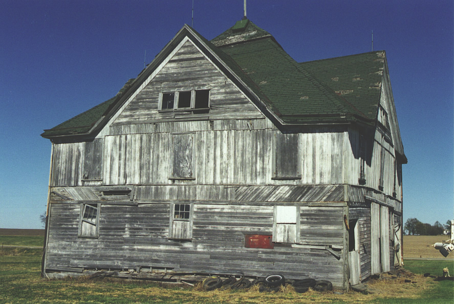 Barn 2